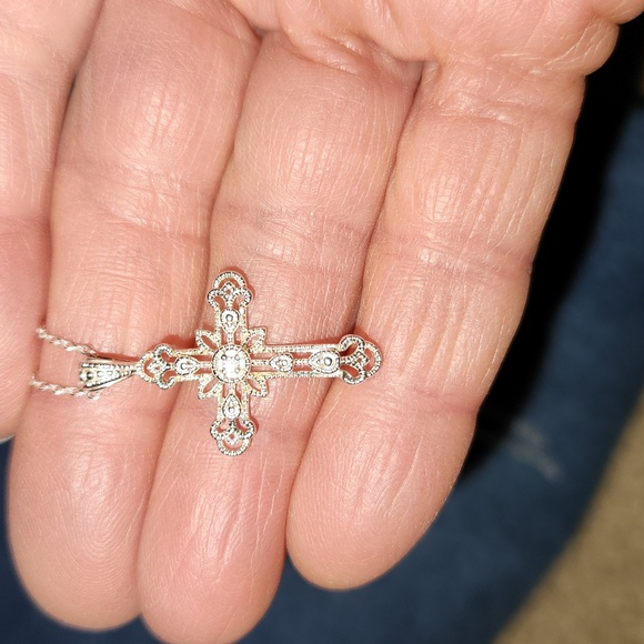 RJ Graziano filigree cross - Picture 2 of 13